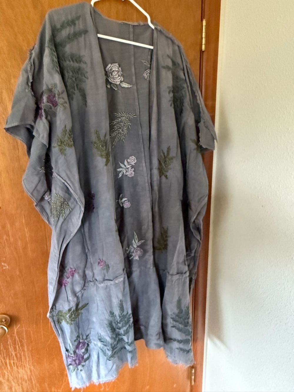 Embroidered Open-Front Kimono Shirt - Gray with Floral Accents